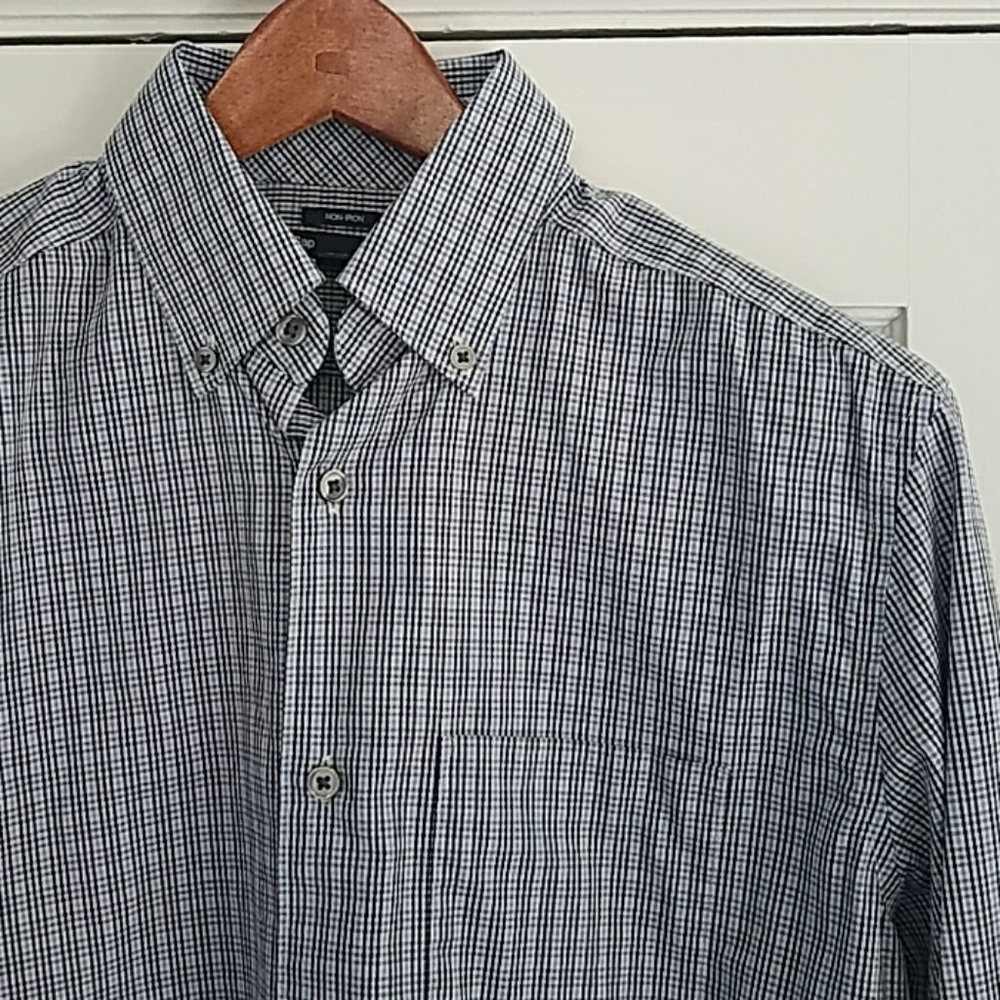 Gap - Button Down Dress Shirt